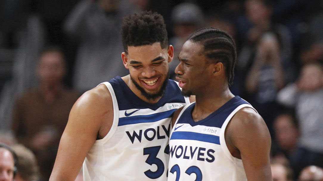 两场比赛的 两场比赛的